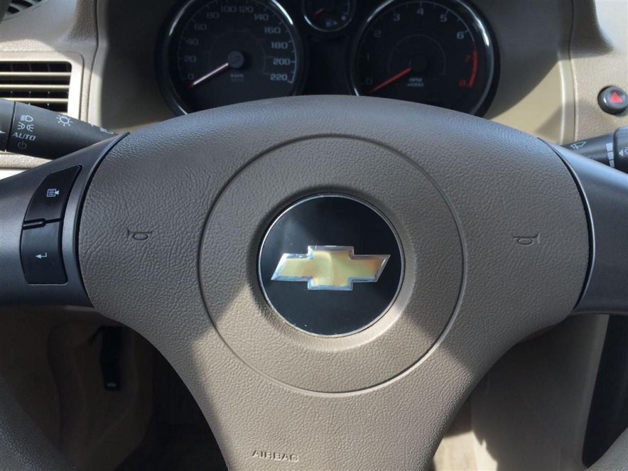 640560