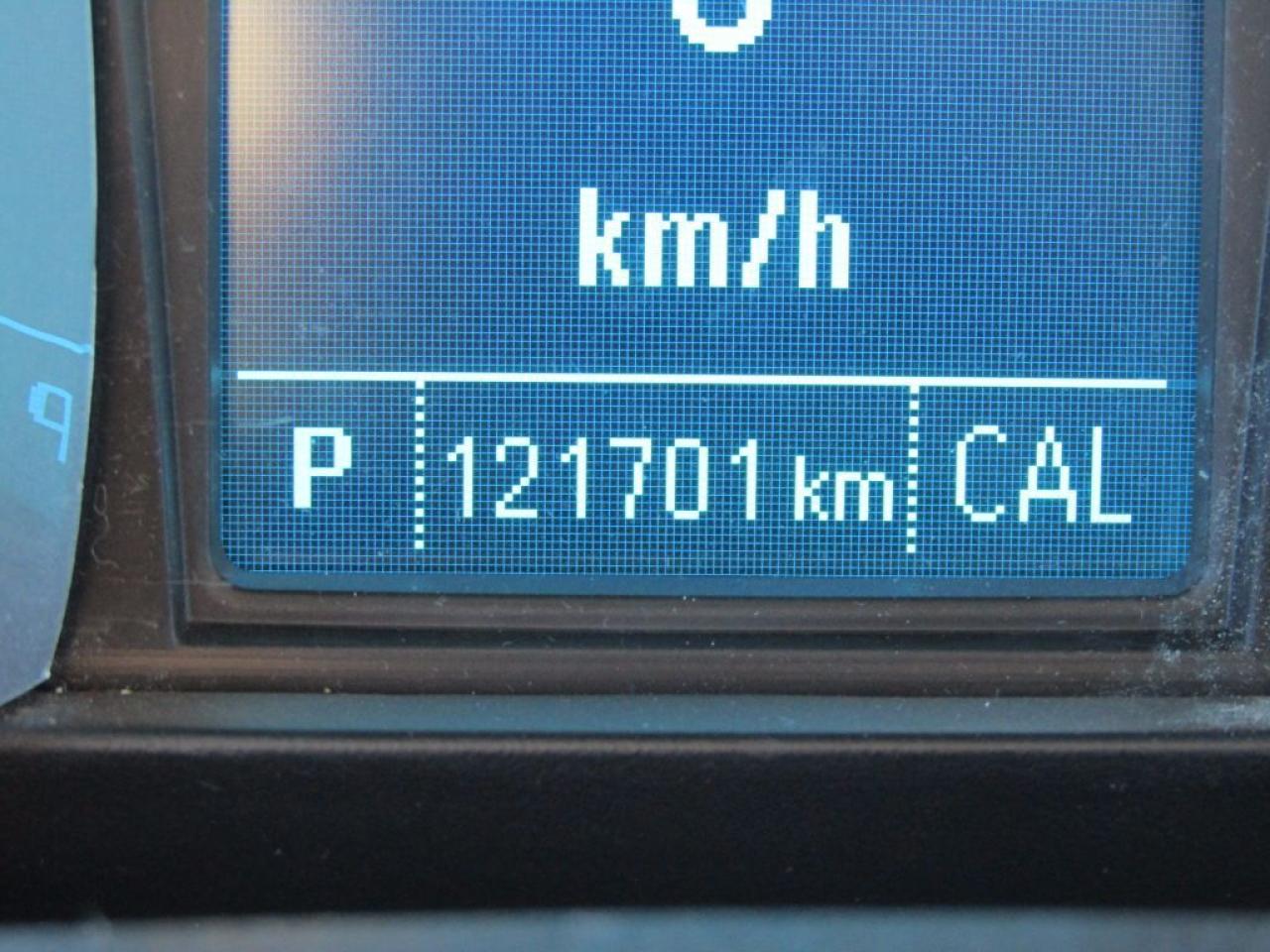 640631