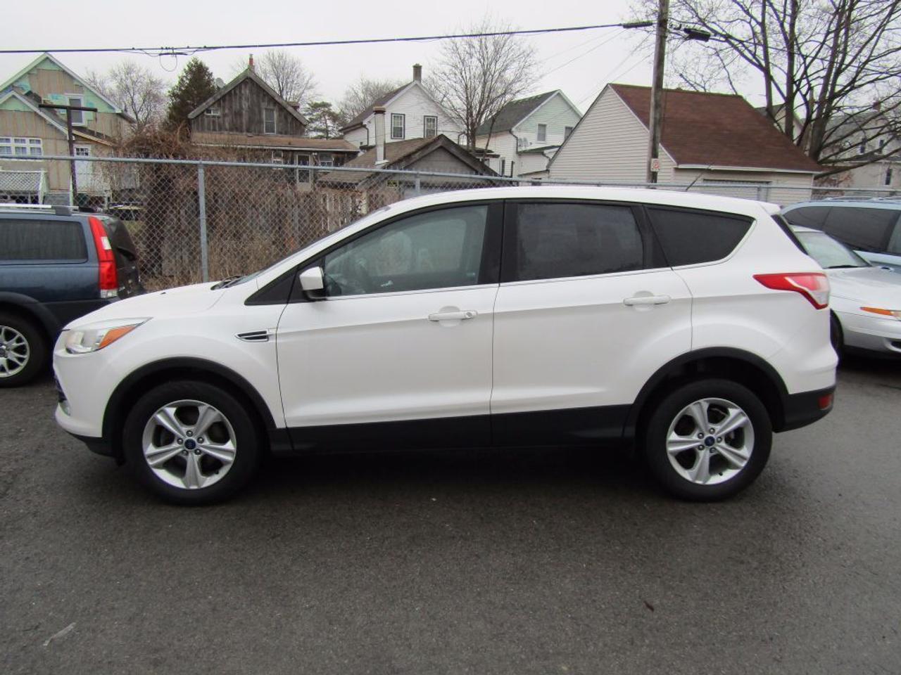 Used 2013 Ford Escape SE for sale in St. Catharines, ON