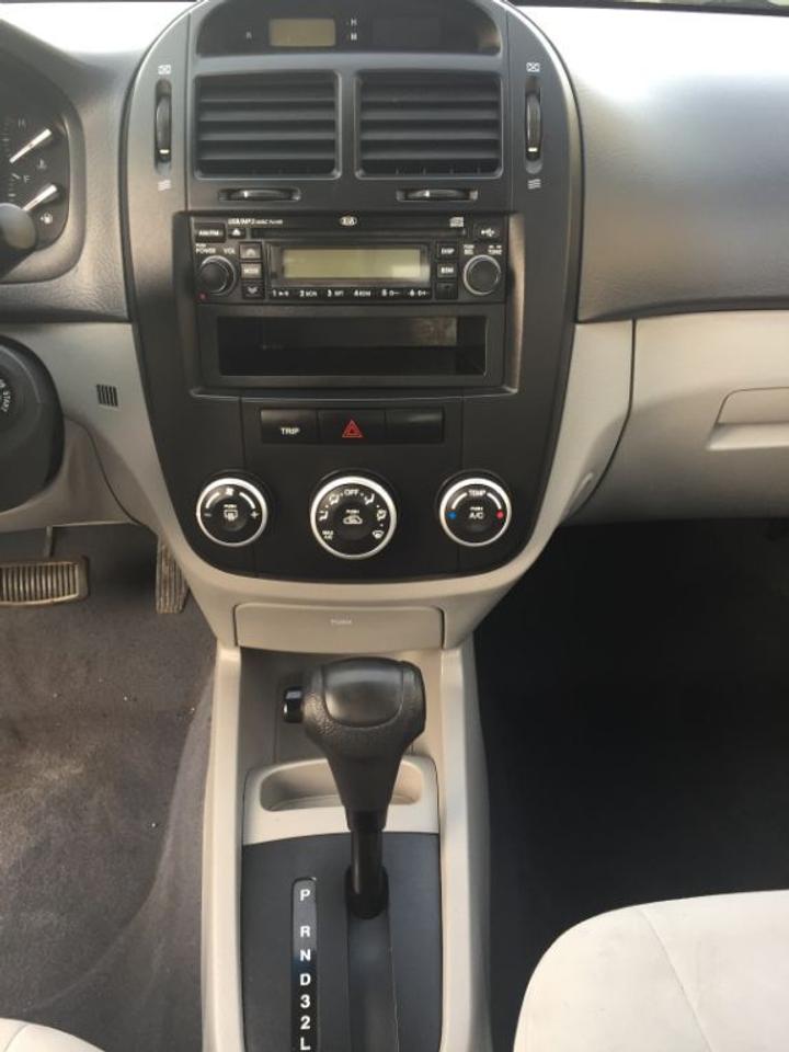 640679.11213803