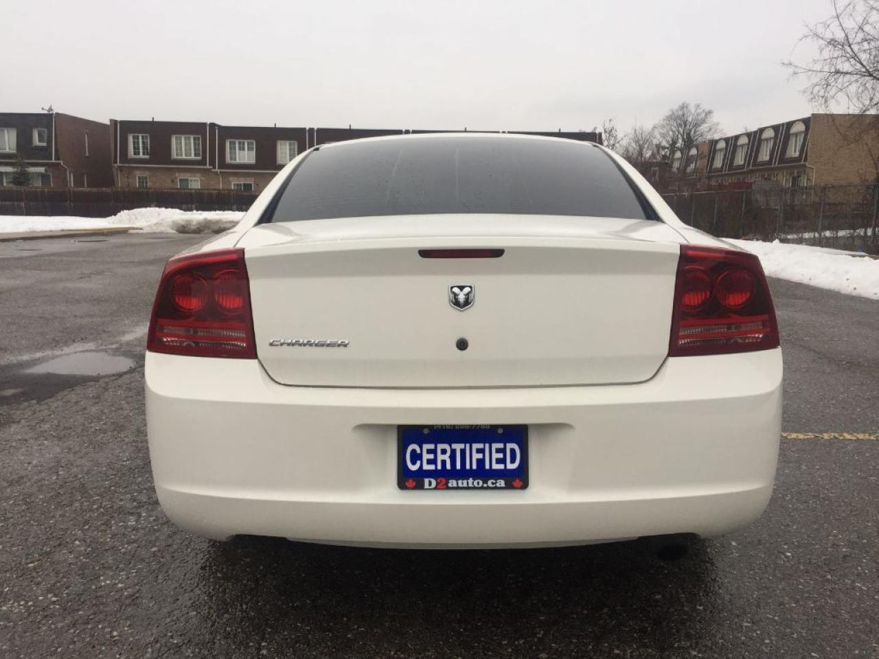 640687