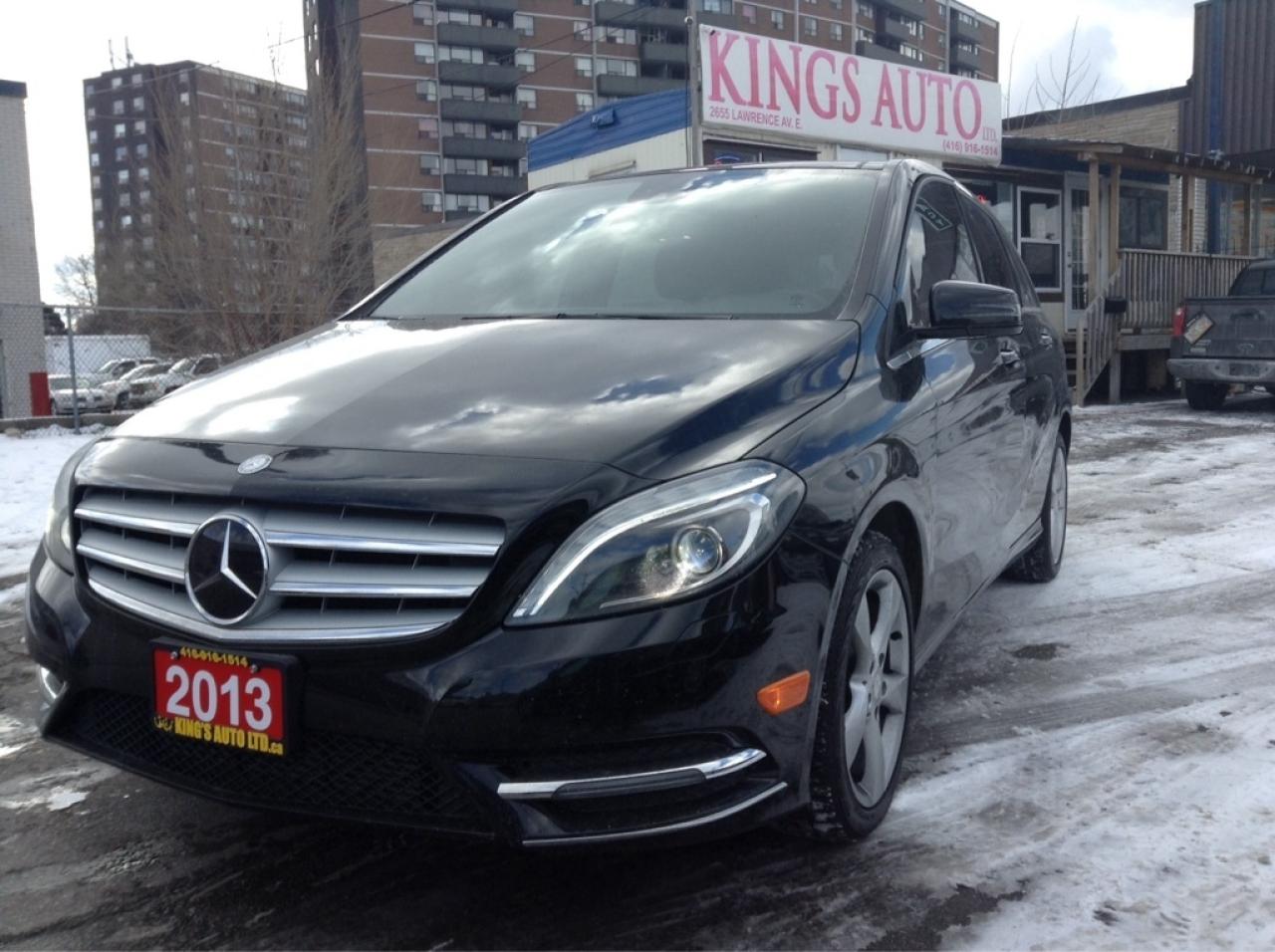 Used 2013 Mercedes-Benz B-Class NAVI, BACK-UP CAM, PANO SUNROOF for sale in Woodbridge, ON