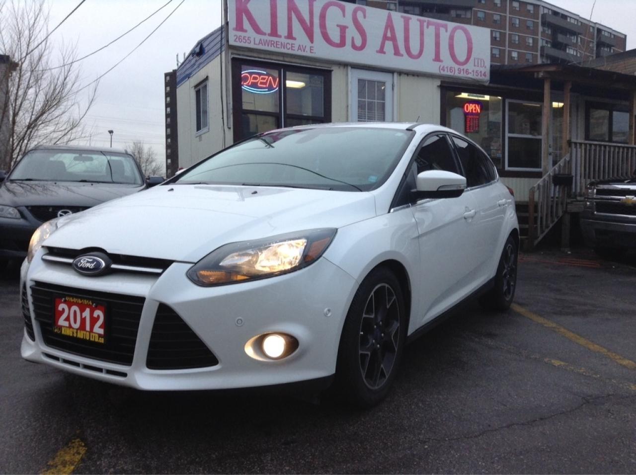 Used 2012 Ford Focus TITANIUM, NAVI, SUNROOF, LEATHER, BACK-UP CAM for sale in Woodbridge, ON