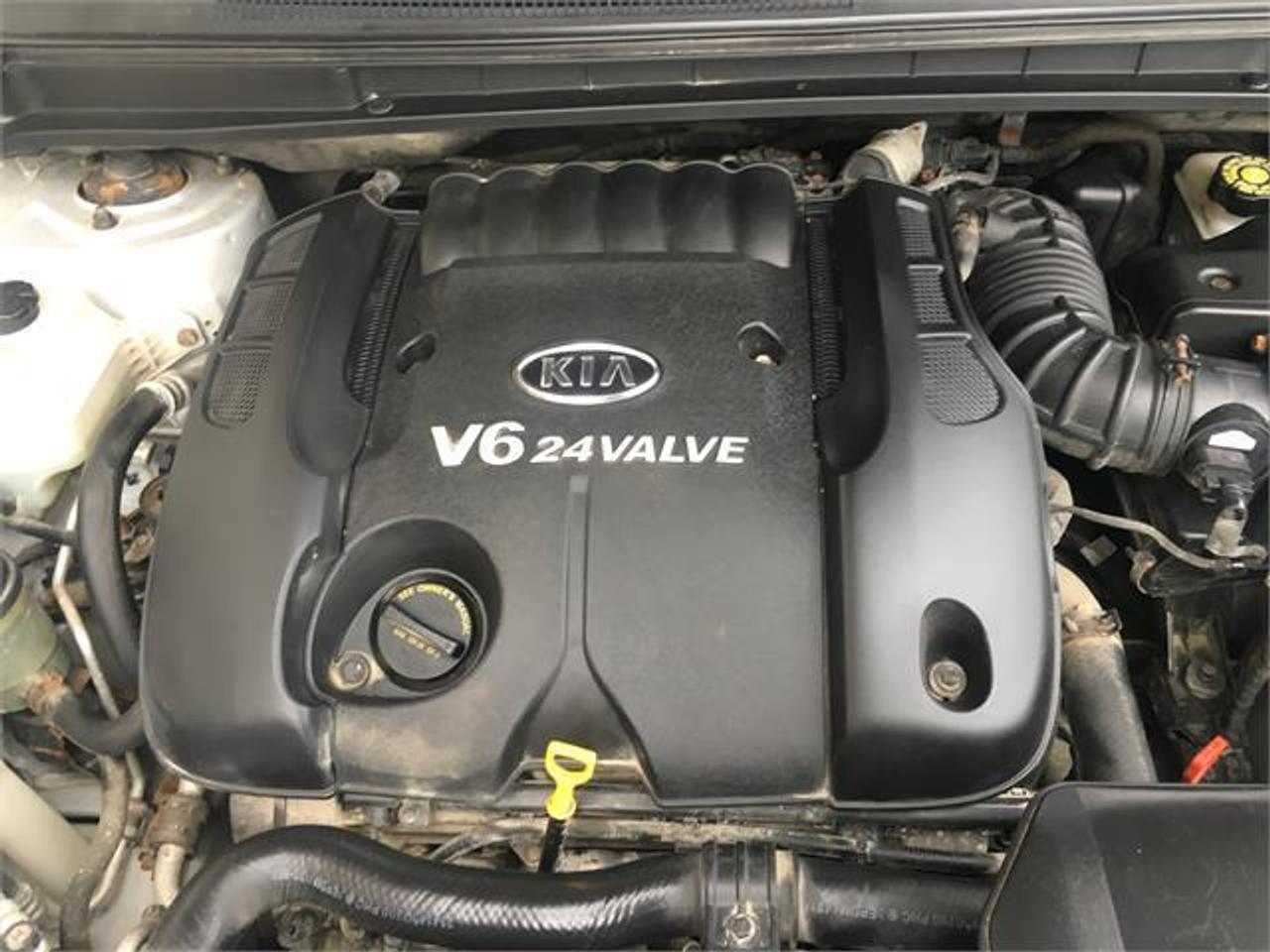 640794.11215065