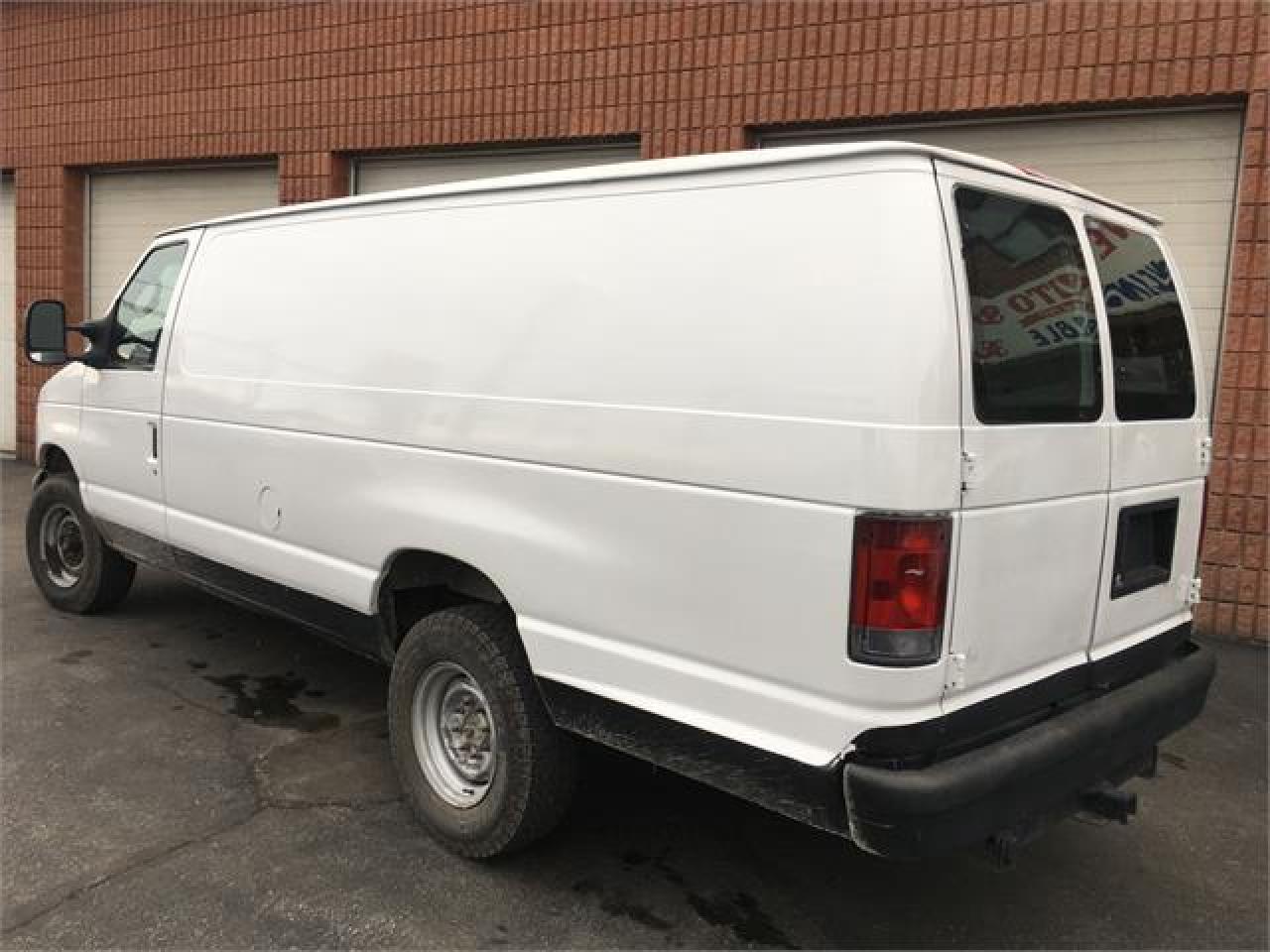 640799