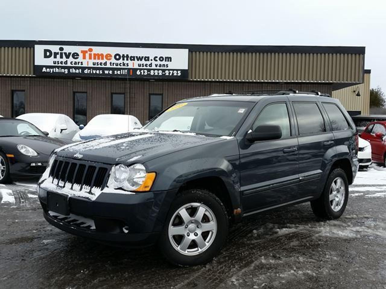 SUPER CLEAN LOCAL TRADE!! V6, 4X4, POWER WINDOES/LOCKS, TILT & CRUISE, A/C, ALLOY WHEELS AND MORE! QUICK AND EASY FINANCING WITH ZERO DOWN PAYMENT. O.A.C. *TAXES AND LICENSE EXTRA. COME VISIT US/VENEZ NOUS VISITER!