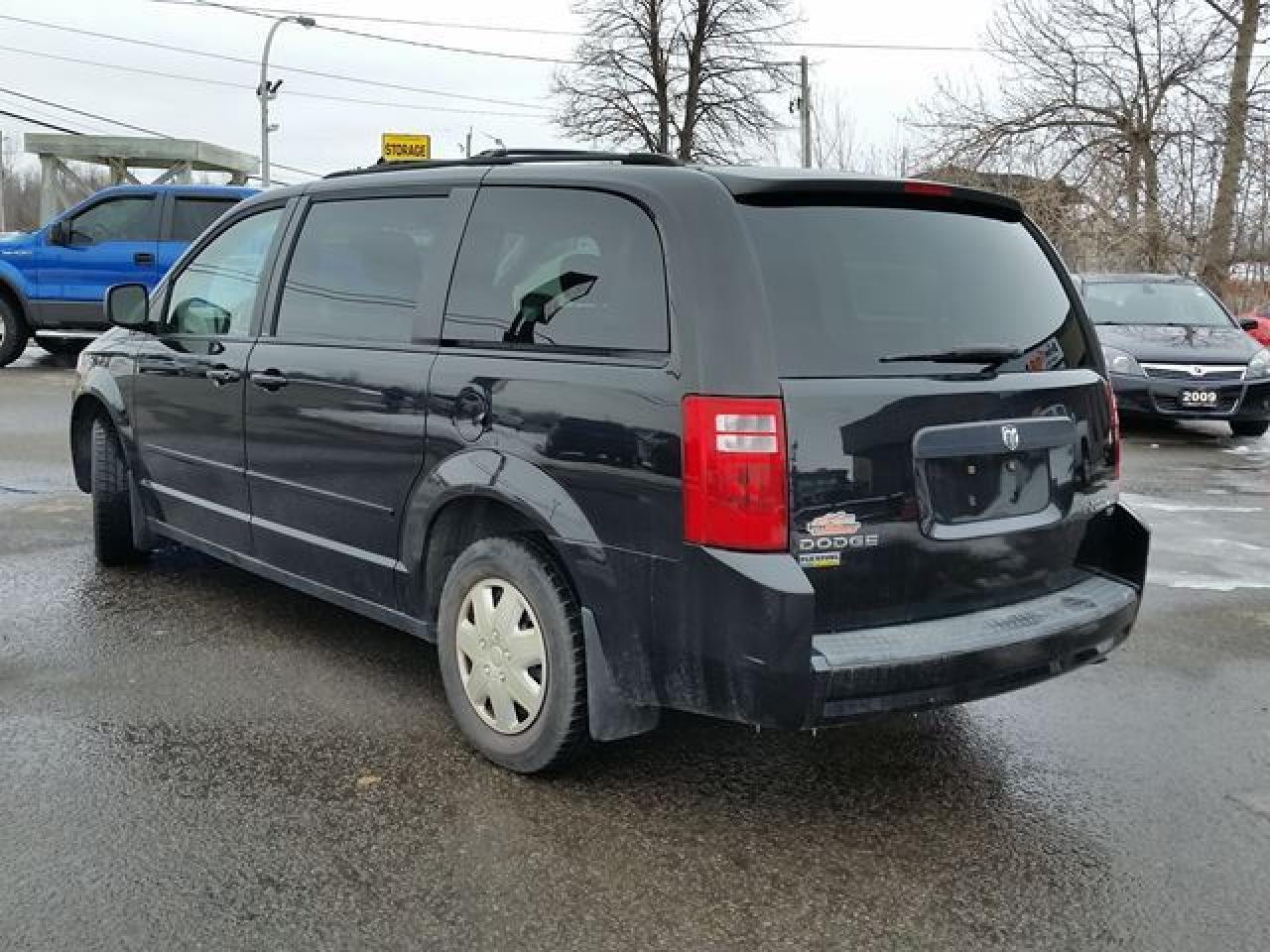 640831