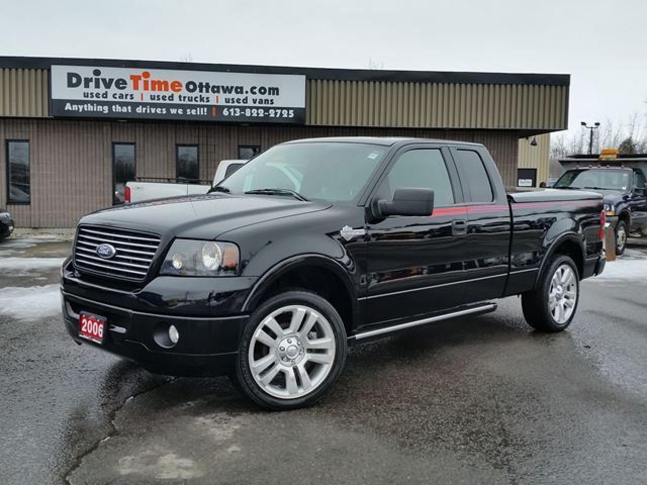 Used 2006 Ford F-150 HARLEY DAVIDSON SUPER CAB 4X4 **WOW** for sale in Ottawa, ON