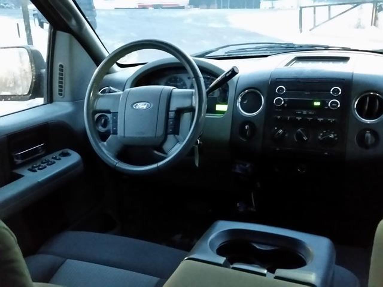 640844.11215702