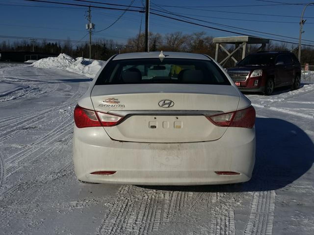 640853.11215821