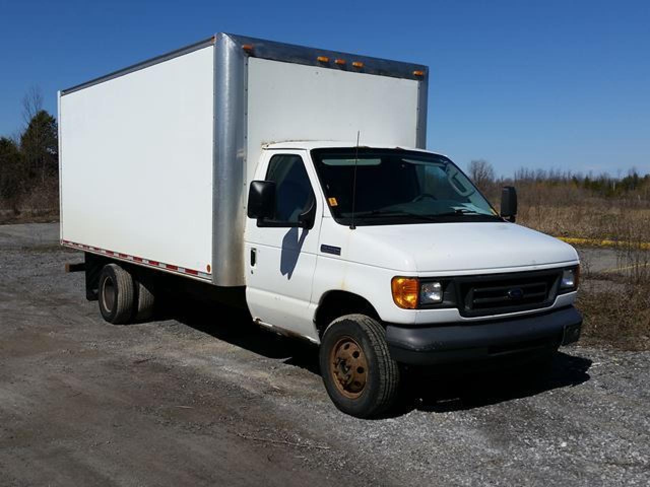 640854