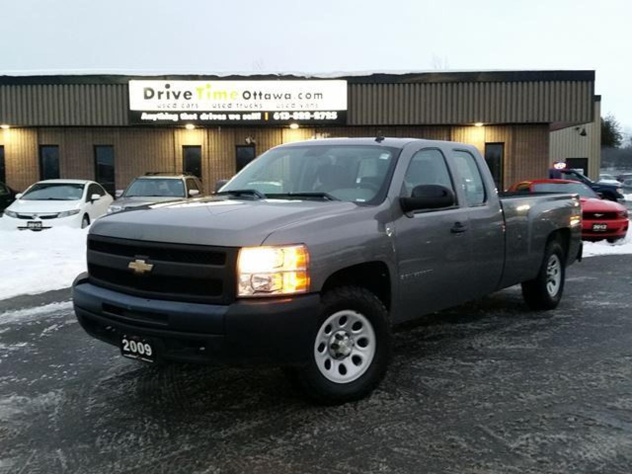 Used 2009 Chevrolet Silverado 1500 EXTENDED CAB 4X4 **5.3L, 8FT BOX** for sale in Ottawa, ON