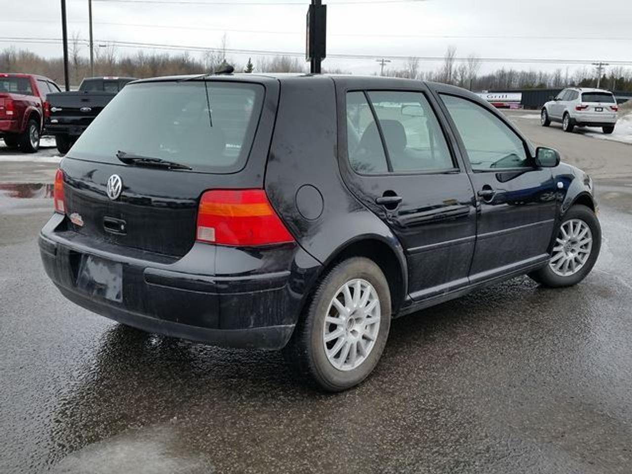 640892.11216360