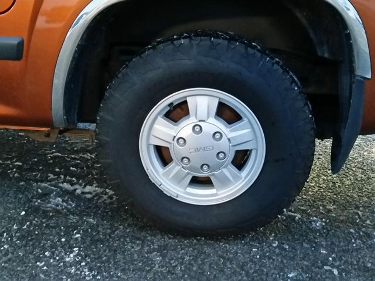 640893.11216382