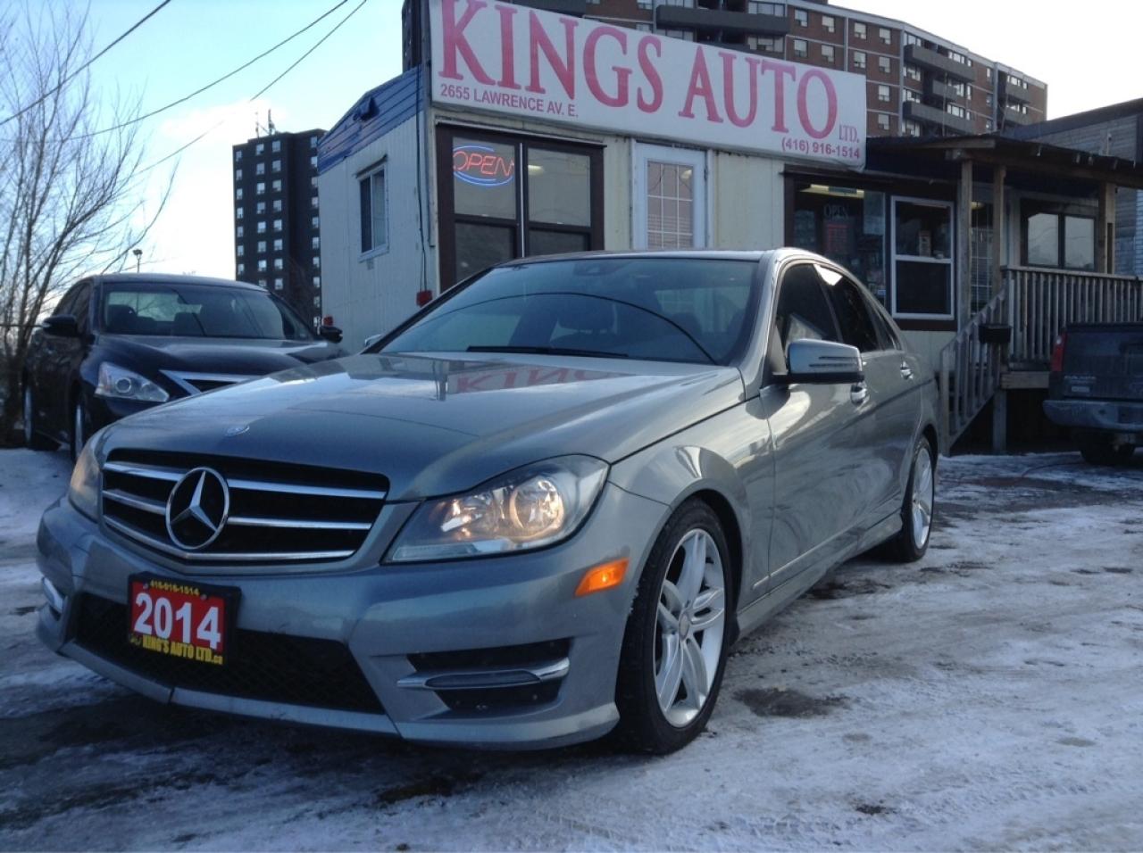Used 2014 Mercedes-Benz C-Class C300, AWD, NAVI, BACK-UP CAM, SUNROOF , LEATHER for sale in Hamilton, ON