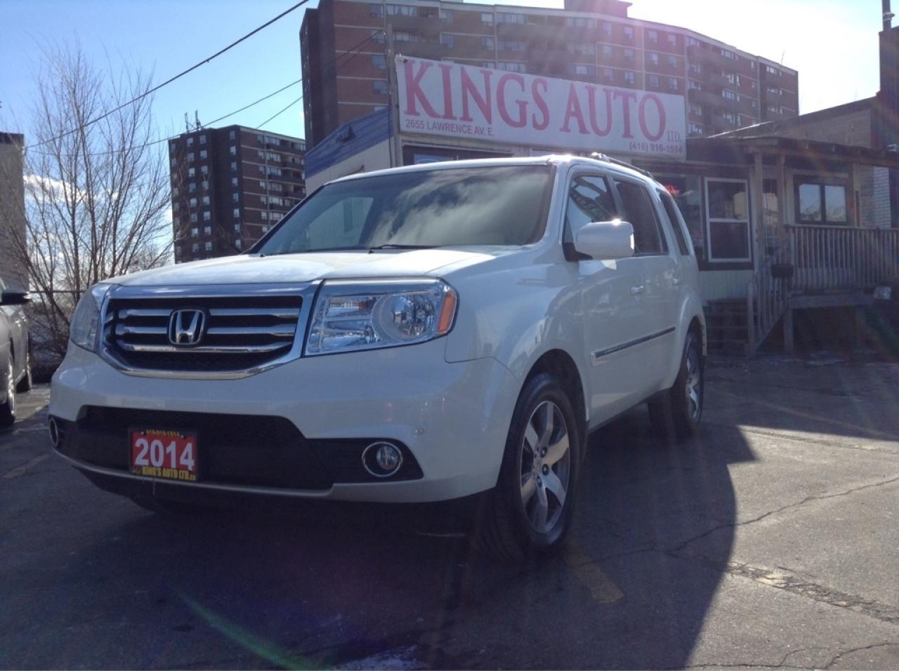 Used 2014 Honda Pilot 8 PASS, NAVI, BACK-UP CAM, SUNROOF, LEATHER for sale in Hamilton, ON
