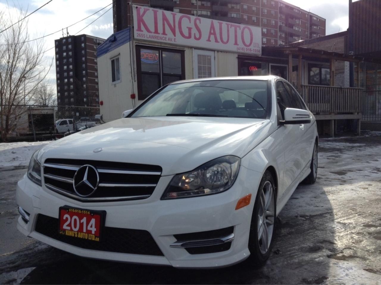 Used 2014 Mercedes-Benz C-Class C300, AWD, NAVI, SUNROOF, BACK-UP CAM, LEATHER for sale in Hamilton, ON