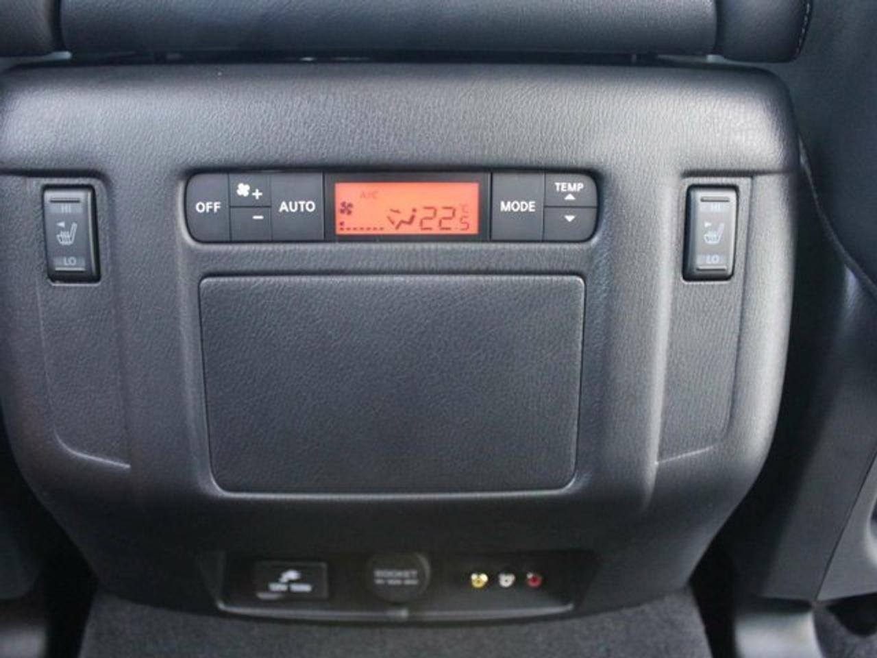 640933.11216828