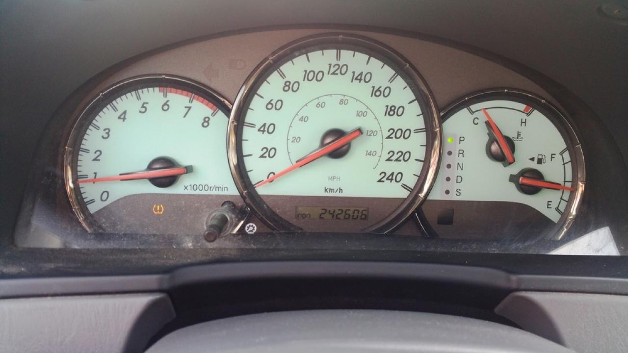 640954