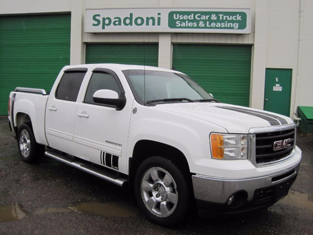 Used 2011 GMC Sierra 1500 SLT for sale in North Bay, ON