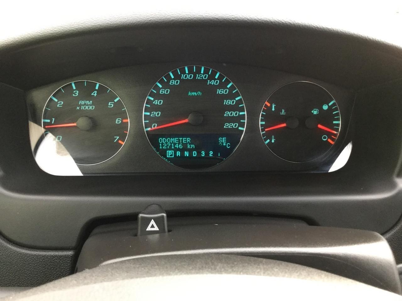 641044.11218375