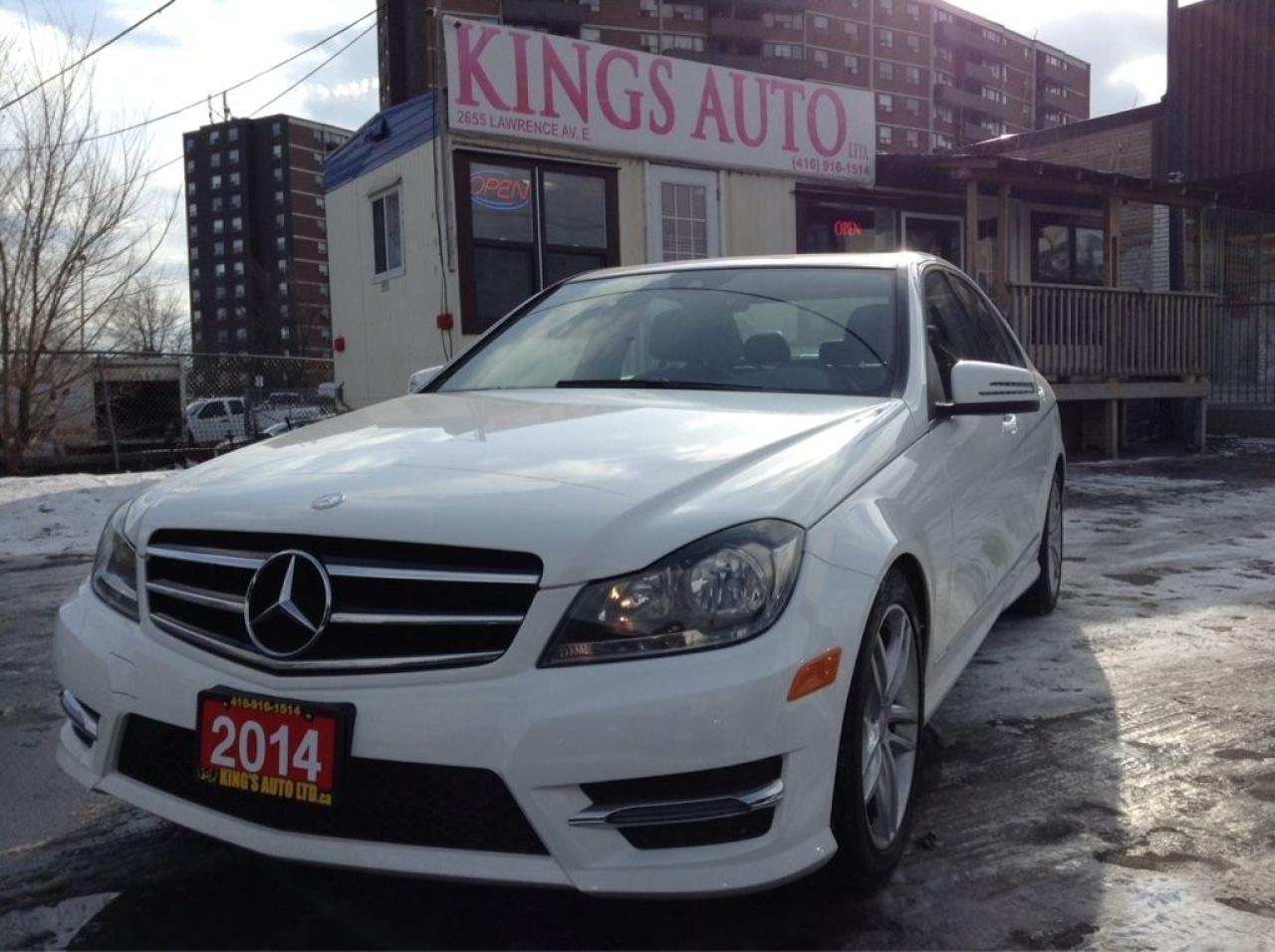 Used 2014 Mercedes-Benz C-Class C300, AWD, NAVI, SUNROOF, BACK-UP CAM, LEATHER for sale in Hamilton, ON