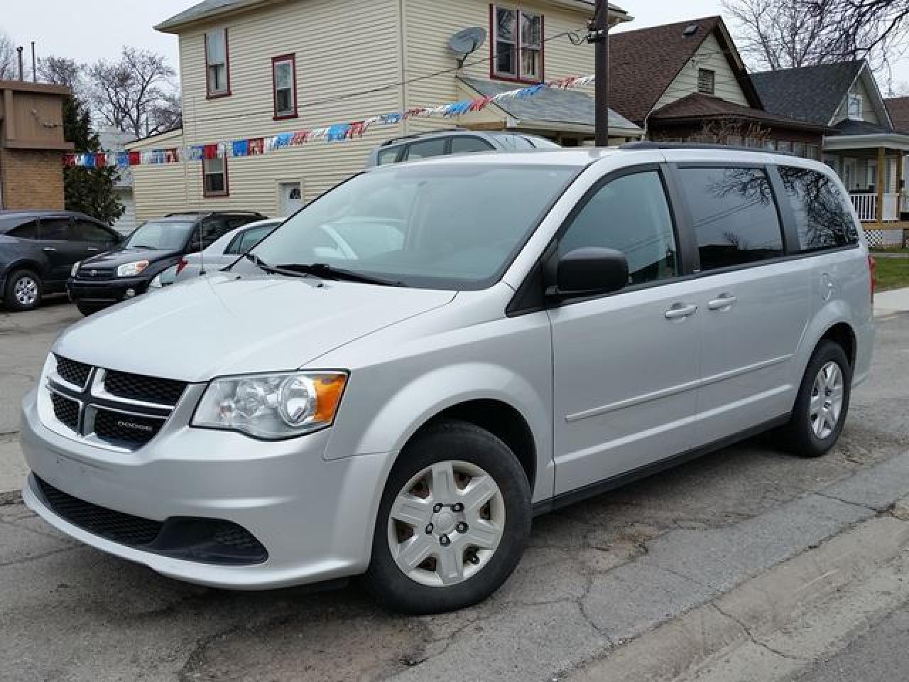 Used 2012 Dodge Grand Caravan SXT for sale in St Catharines, ON
