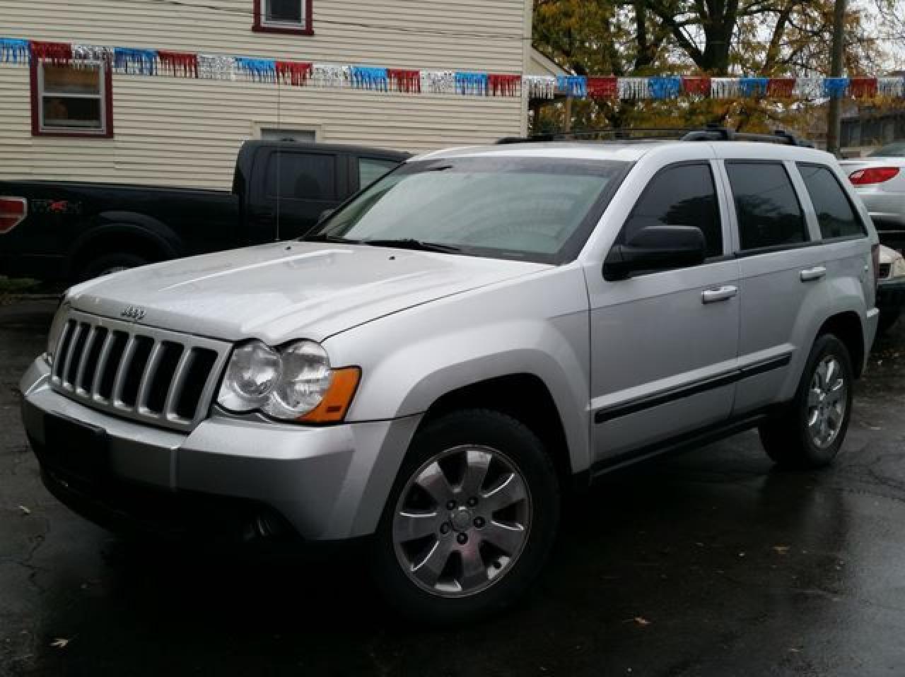 Used 2008 Jeep Grand Cherokee LAREDO 4x4 for sale in St Catharines, ON