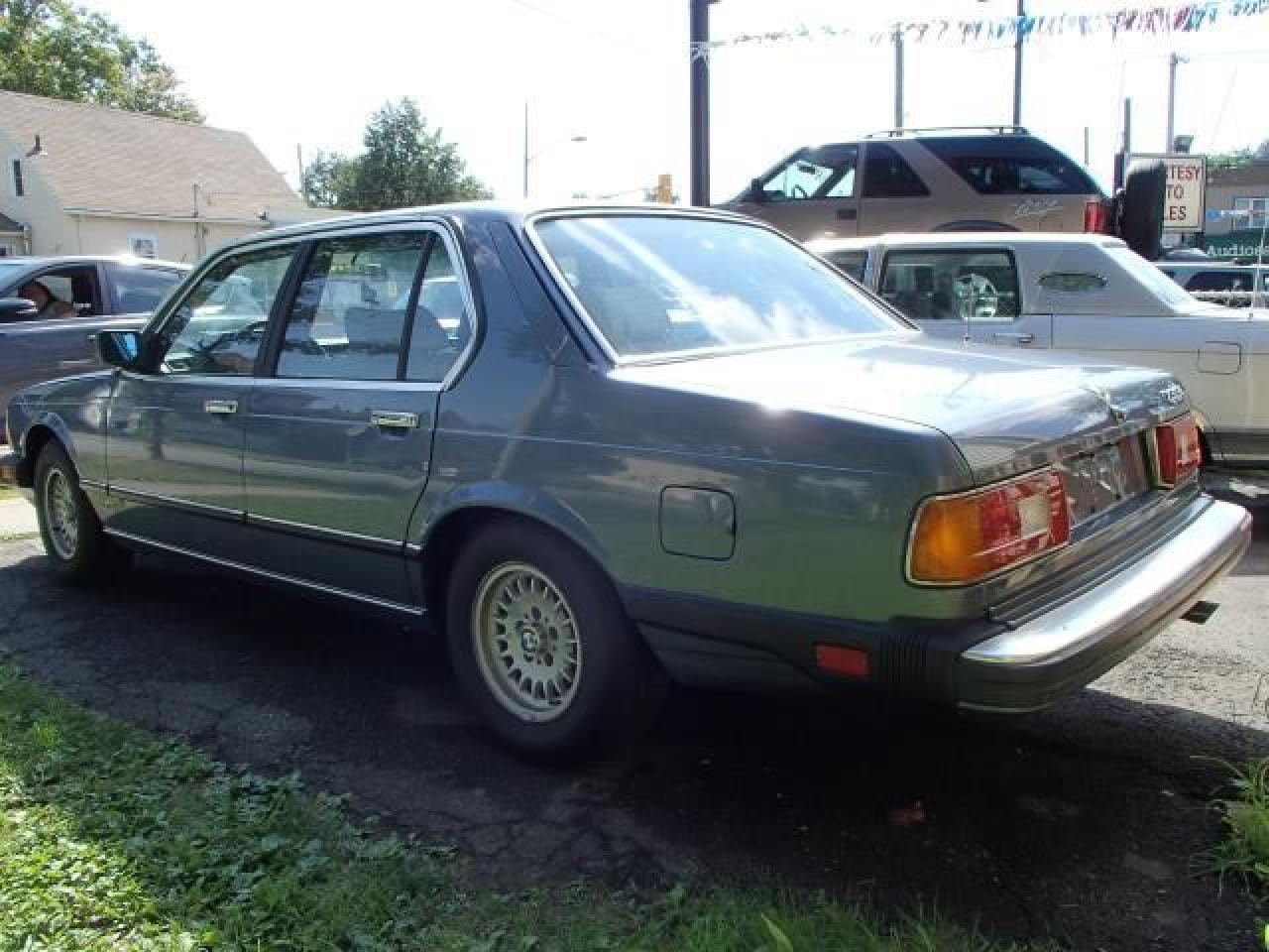 641647