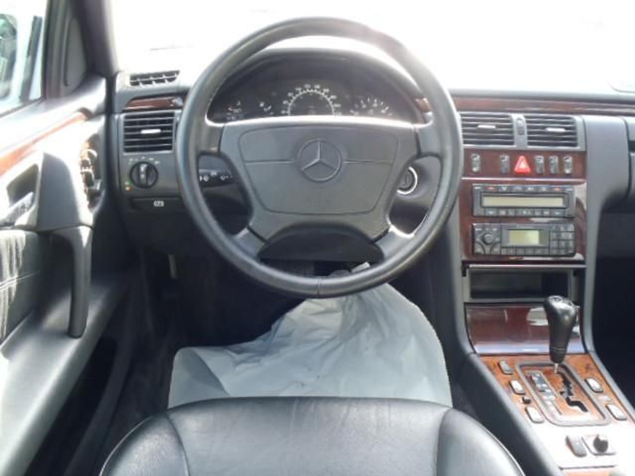 641659.11224629