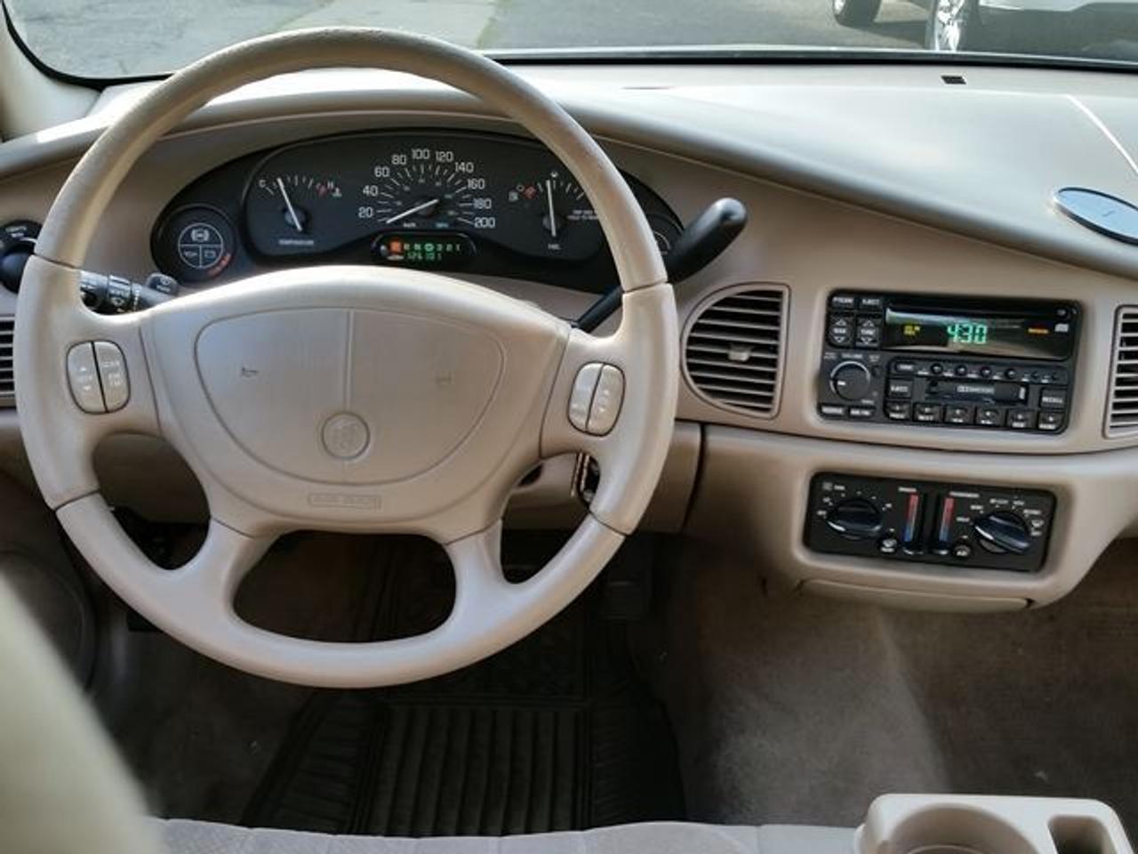 641666.11224698