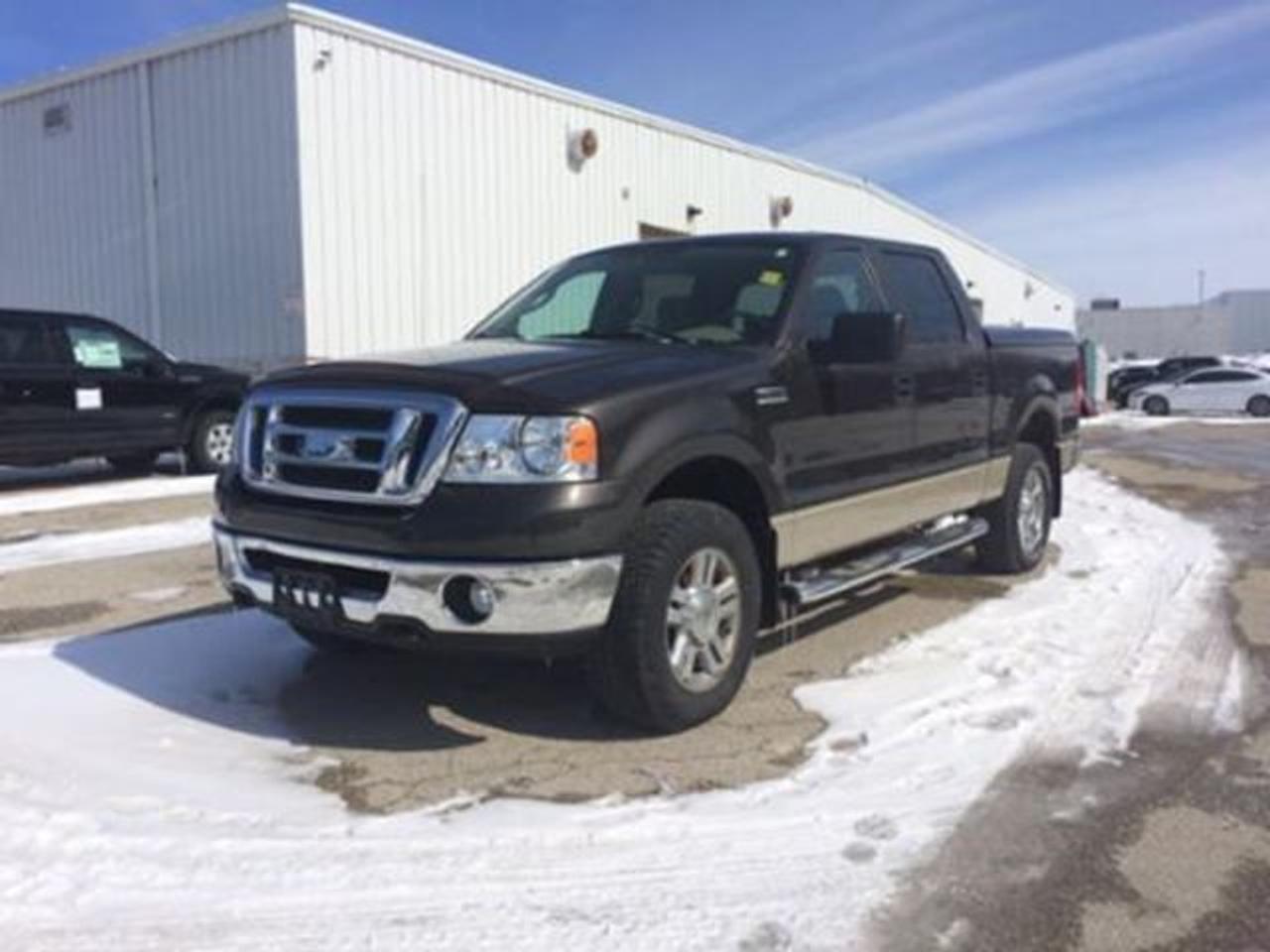 Very Low Kms, One of a Kind, Chrome Wheels, Hard Tonneau Cover