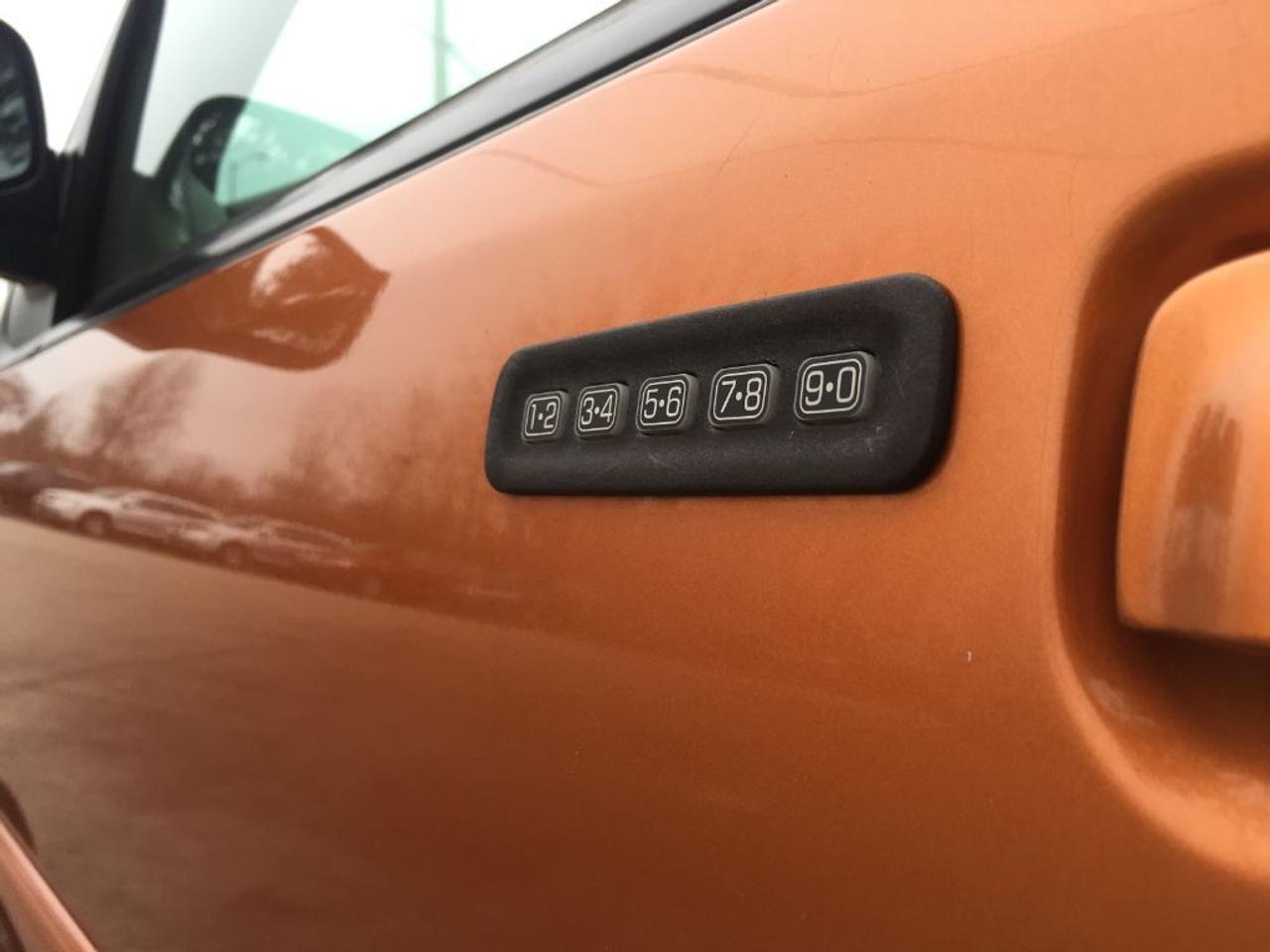 641679.11224769
