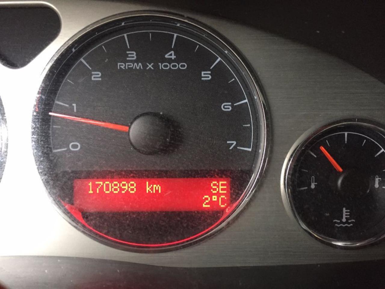 641695