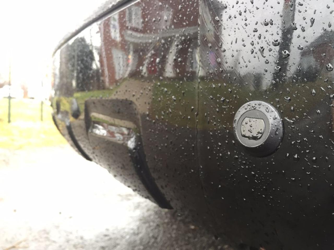 641696