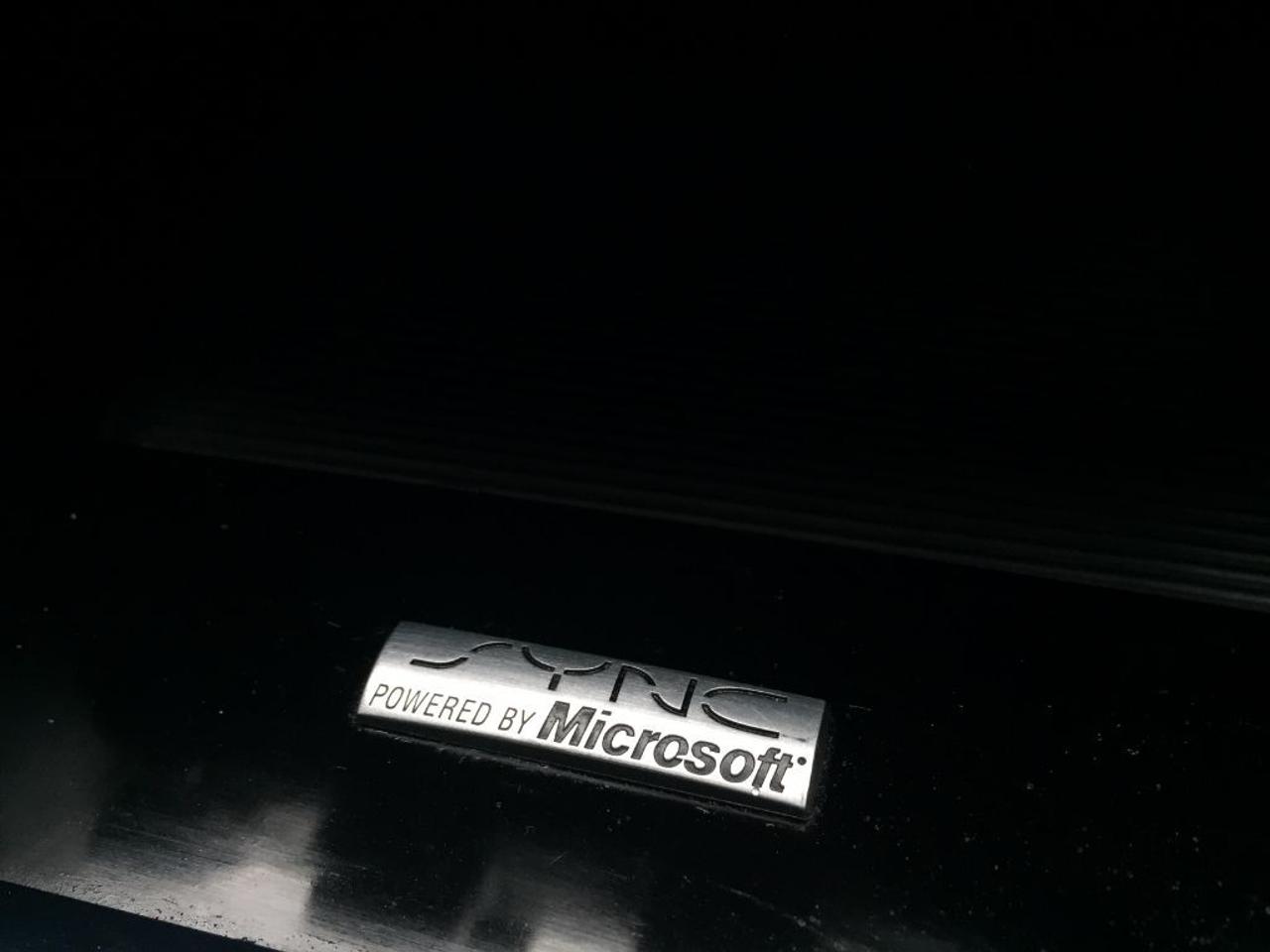 641696.11225136