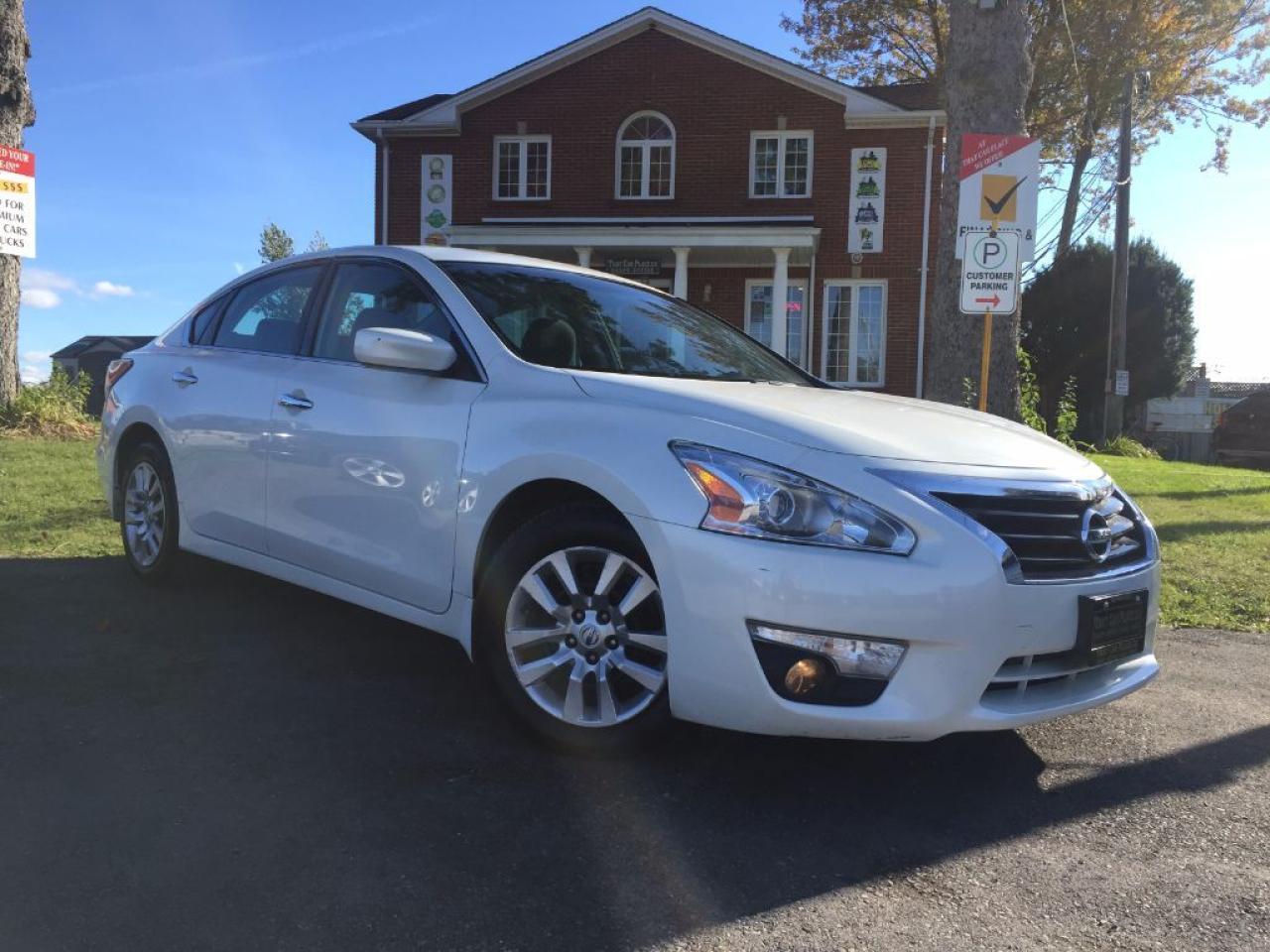 Used 2015 Nissan Altima 2.5 S-$58/Wk-Bluetooth-RearCam-RemoteSt-USB-PushSt for sale in Salmon Arm, BC
