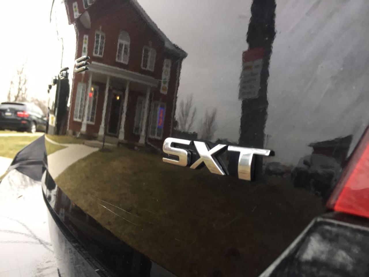 641733