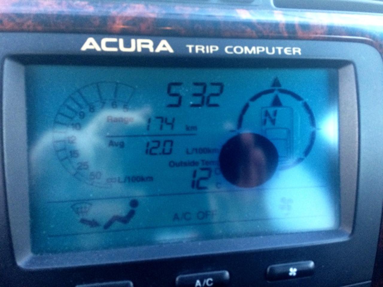641743
