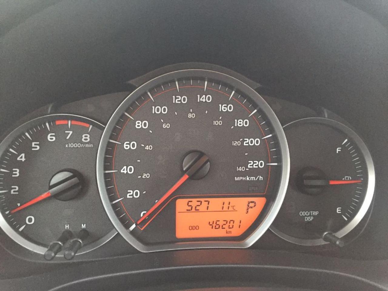 641985