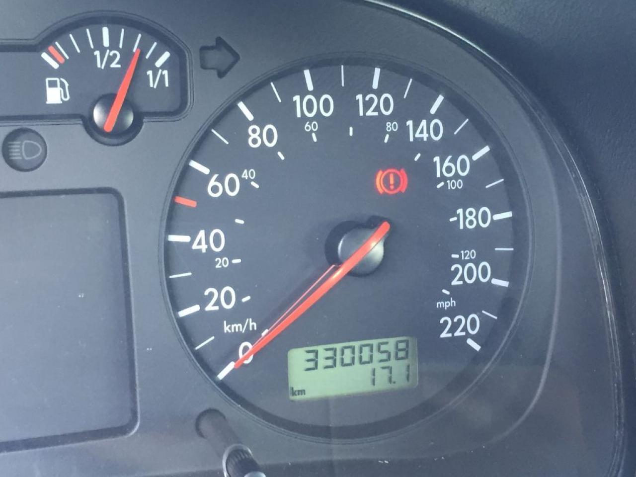 641987