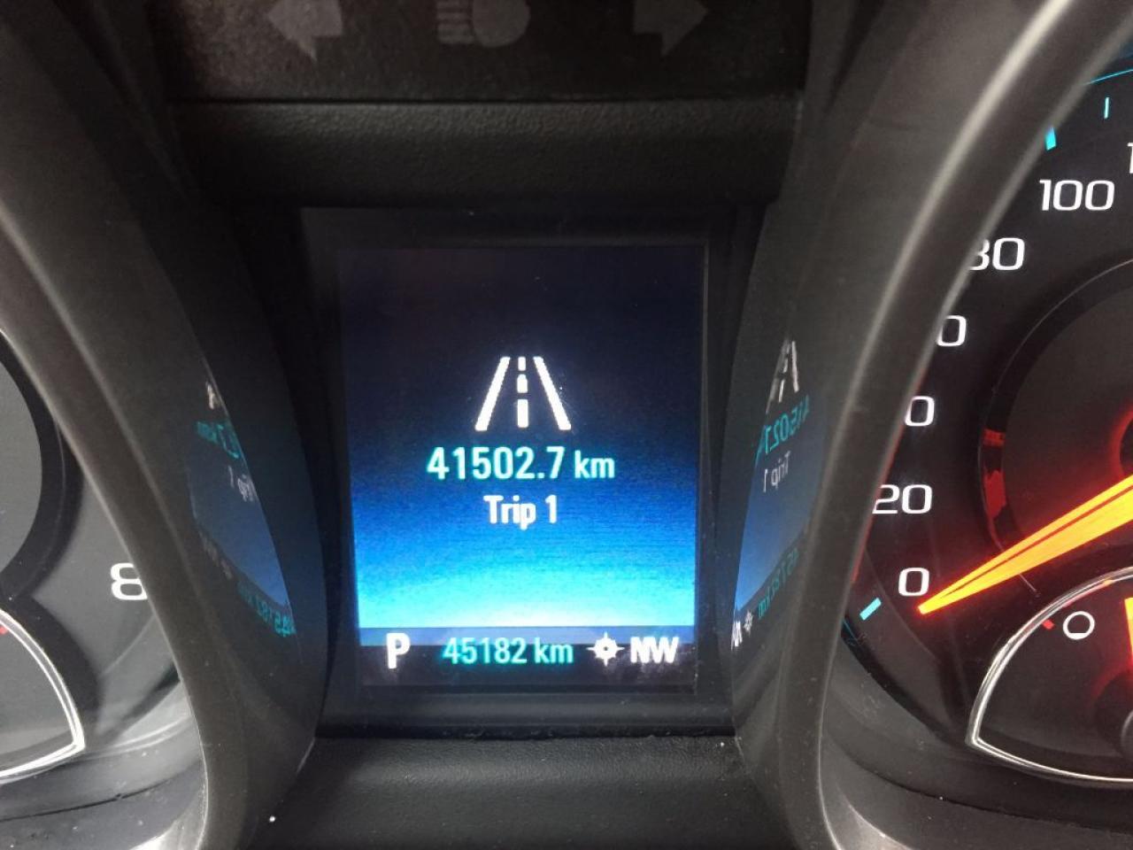 641989