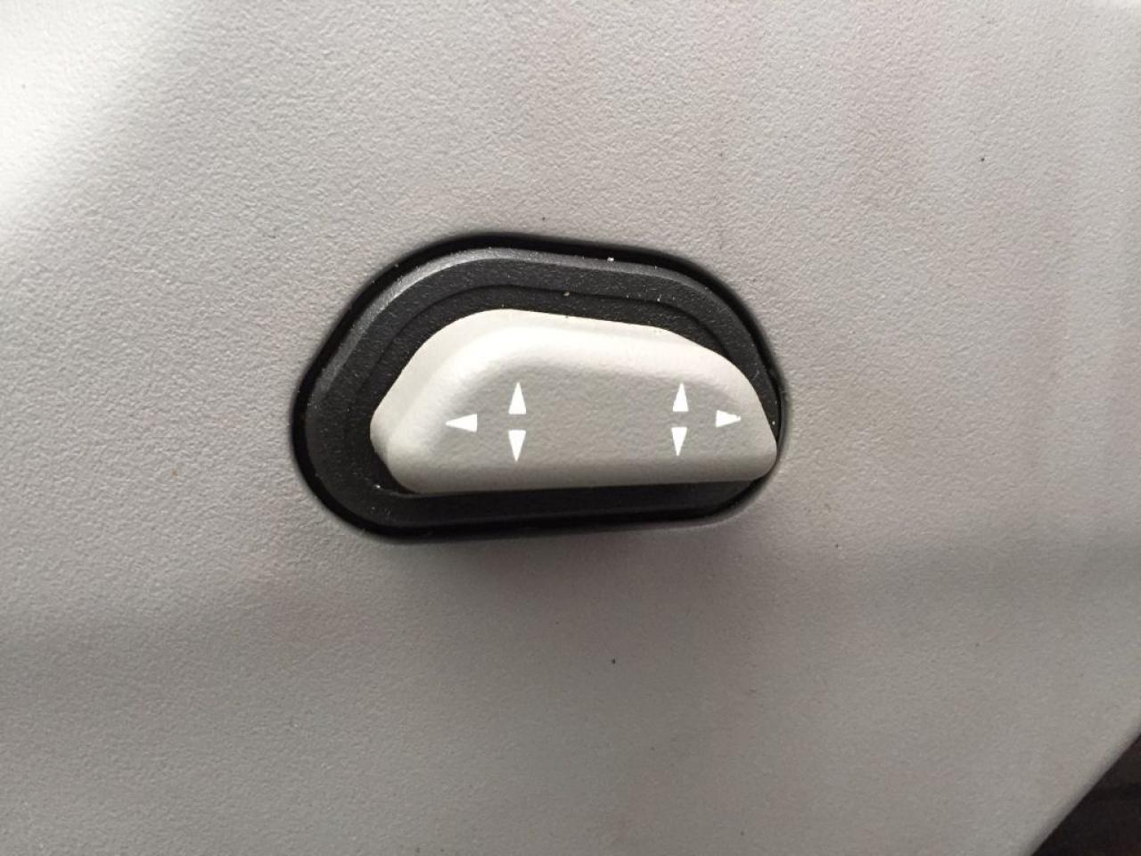 641990