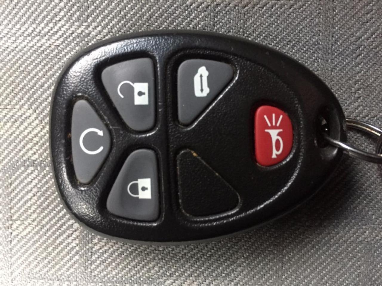 641990