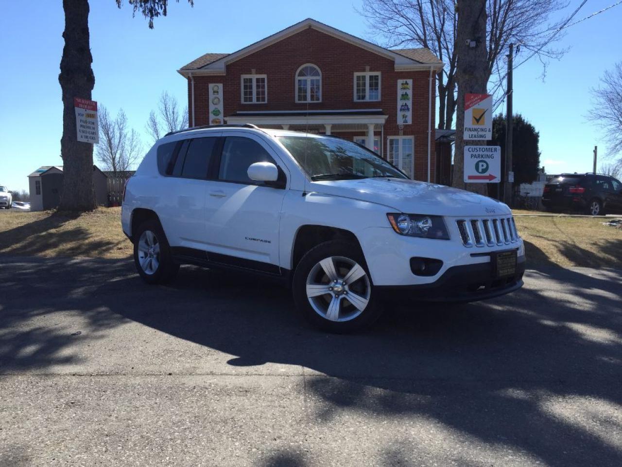 Used 2015 Jeep Compass North-$66/Wk-Clean Carproof-4WD-AUX-Low Price for sale in Gloucester, ON