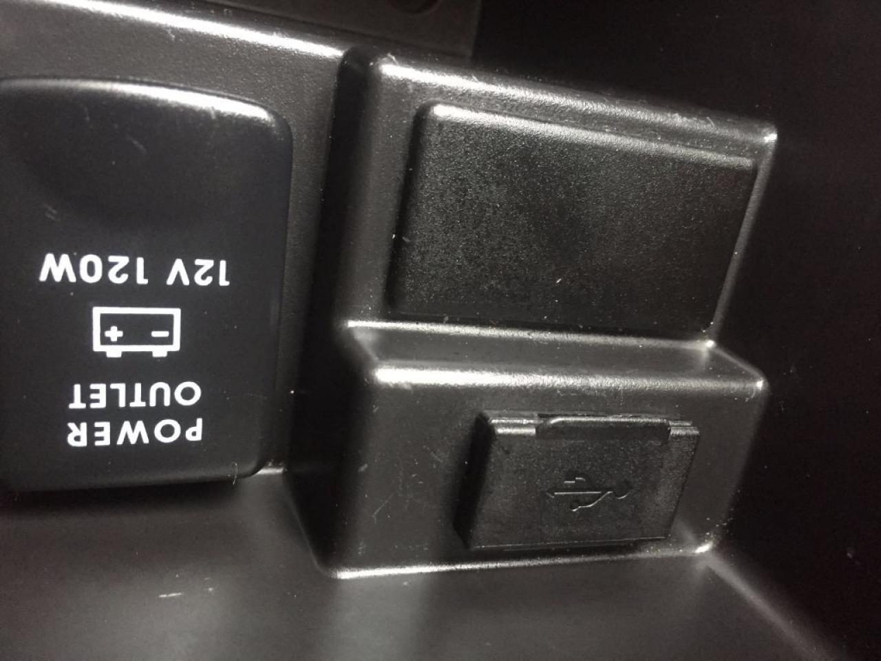 642027