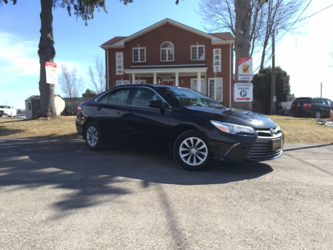 Used 2016 Toyota Camry LE-Clean Carproof-$70/Wk for sale in Caledon, ON