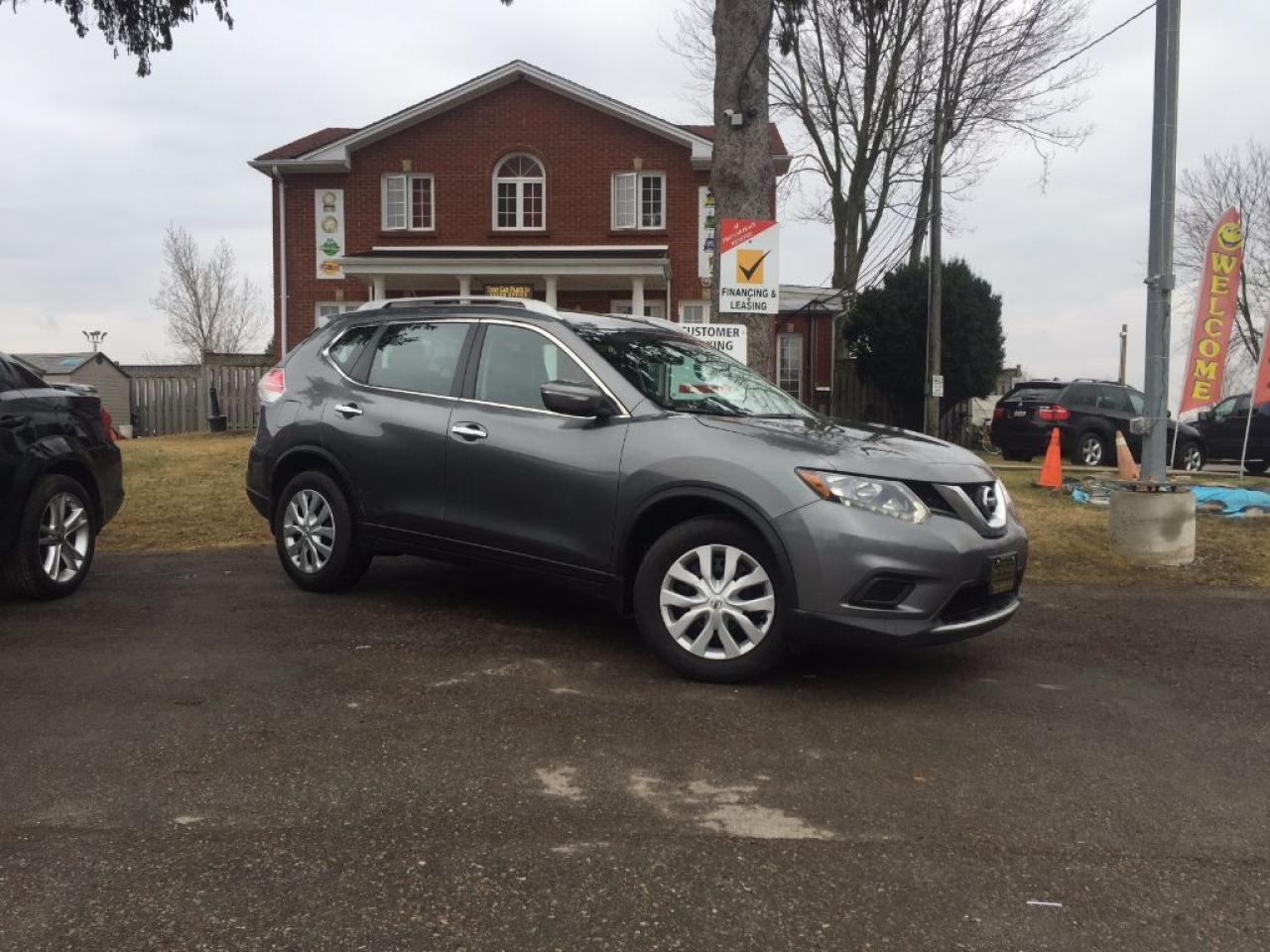 Used 2014 Nissan Rogue S-$74/Wk-CleanCarproof-Bluetooth-RearCam-USB/AUX for sale in Caledon, ON