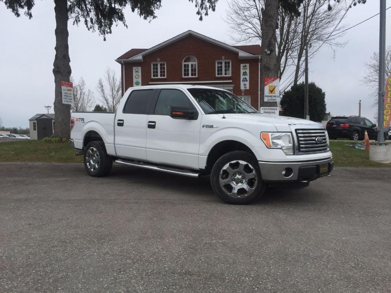 Used 2011 Ford F-150 XLT-CleanCarproof-Bluetooth-TowHitch-SideSteps-AUX for sale in Caledon, ON