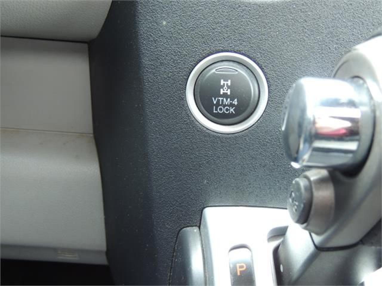 642283